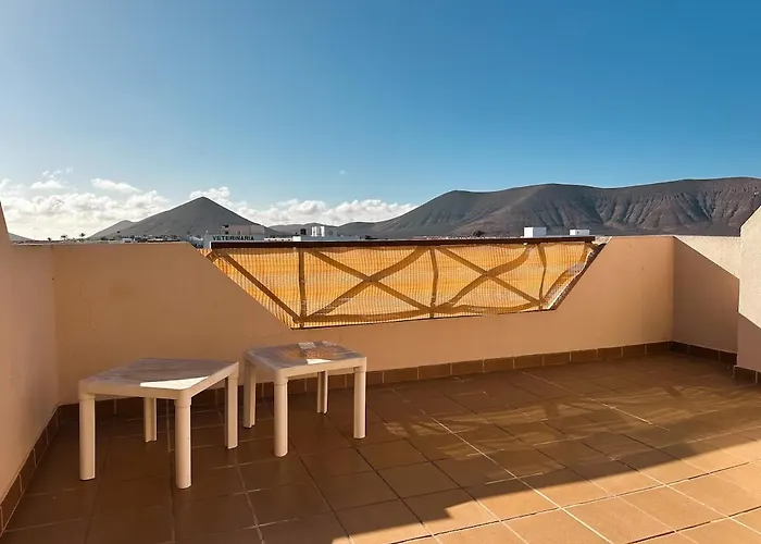 Amplio En Fuerteventura Feriehus La Oliva